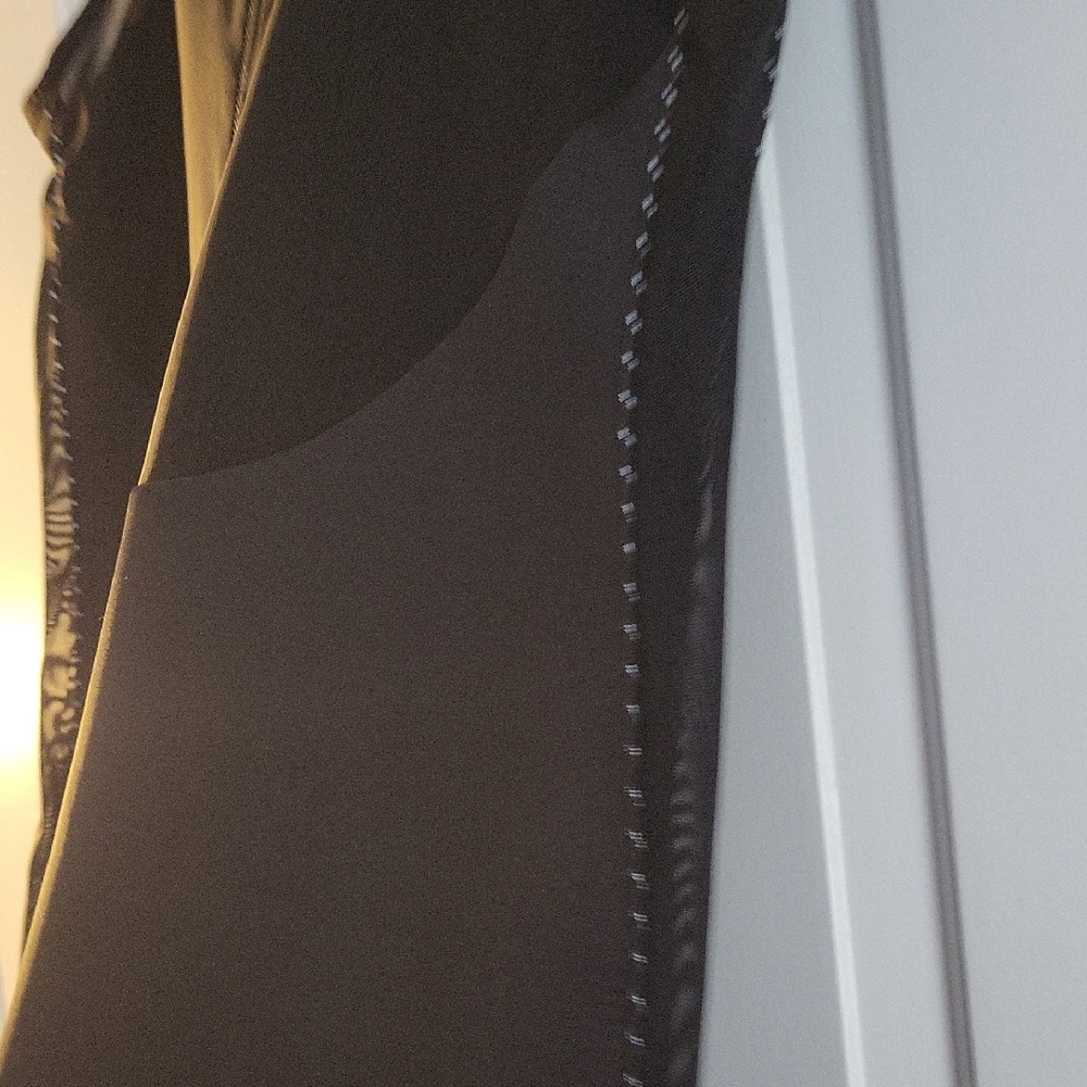 NWT GSTQ Zip Back Scuba Black Sleeveless Dress - Picture 7 of 9
